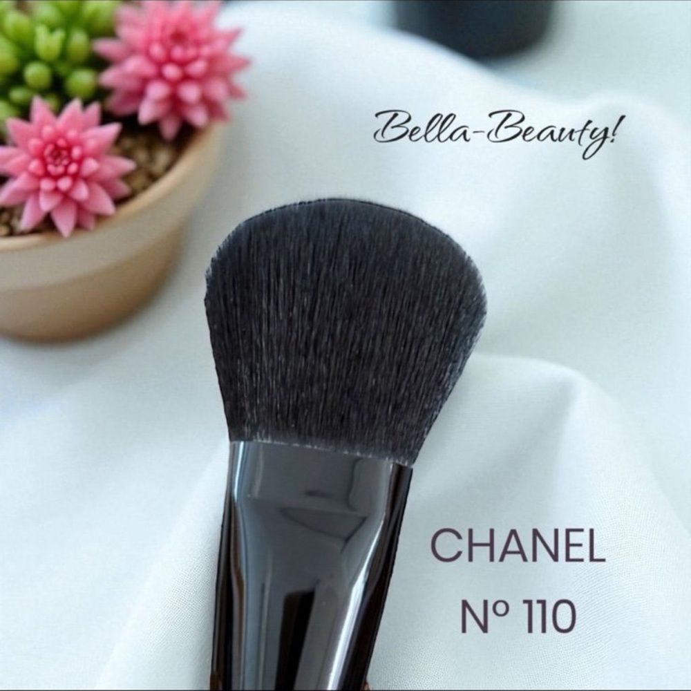 Chanel Nº 110 Blush Brush LES PINCEAUX DE CHANEL
    ~NEW~ - Picture 10 of 10